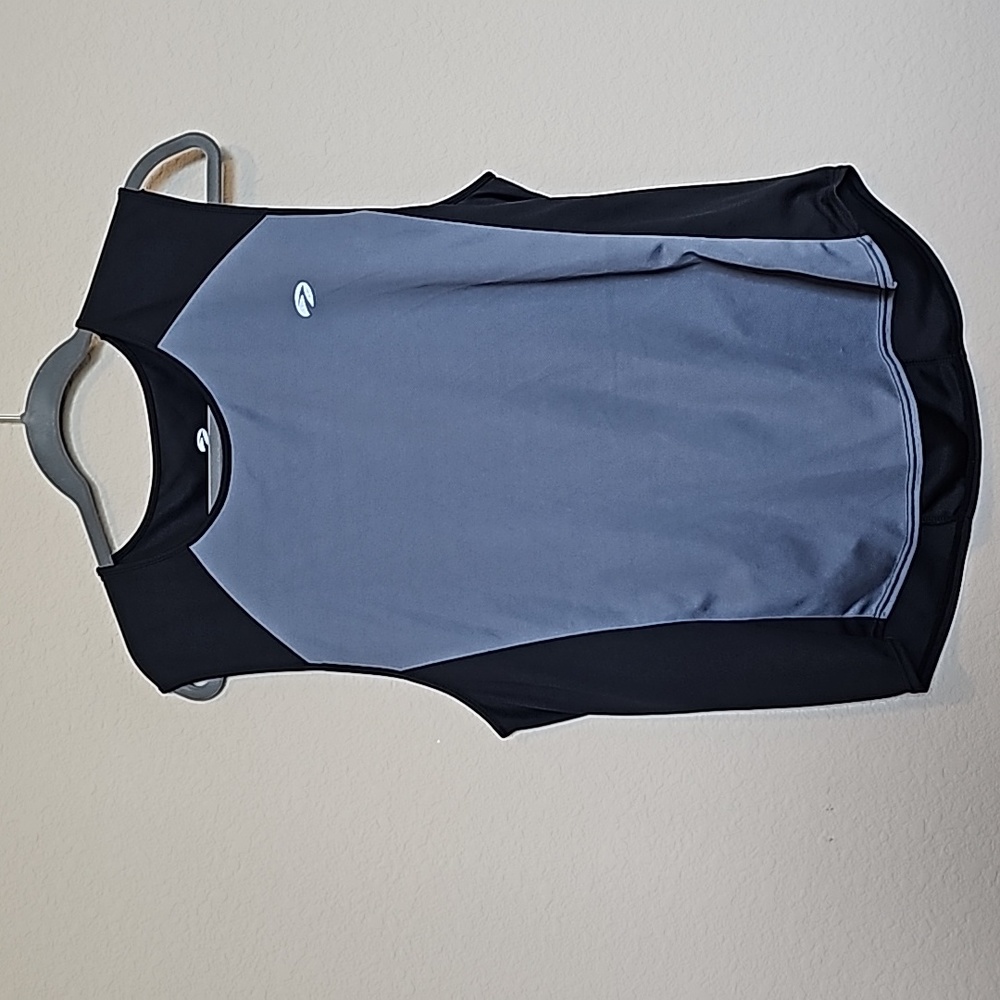 BROOKS Athletic Top